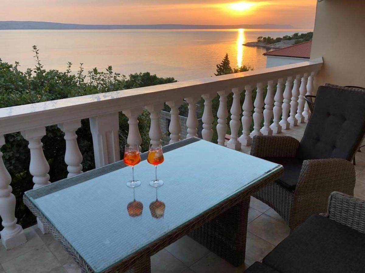 Апартаменты Mamma Mii, Baric Draga Stunning View, 30M To The Sea Экстерьер фото